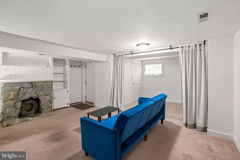 Living - 1108 Weldon Ave, Baltimore, MD 21211 photo 1 of 1