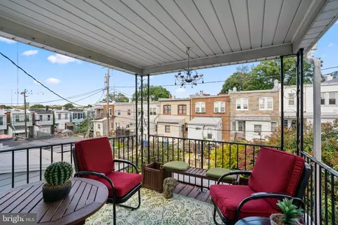 Exterior - 1108 Weldon Ave, Baltimore, MD 21211 photo 2 of 6