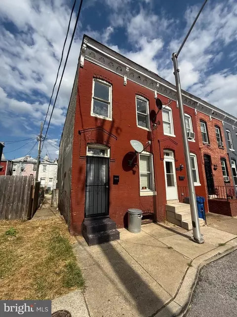 1559 N Woodyear St, Baltimore, MD 21217