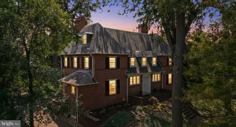 203 E Highfield Rd, Baltimore, MD 21218