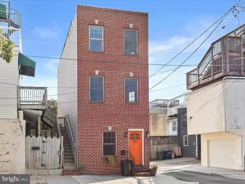 Exterior - 201 E Gittings St, Baltimore, MD 21230 photo 2 of 2