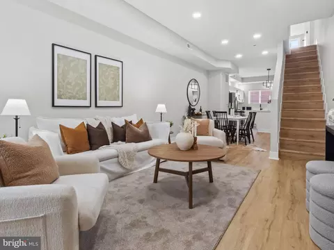 5 N Clinton St, Baltimore, MD 21224
