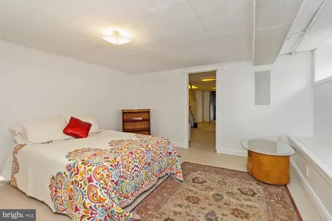 Bedroom - 4526 Arabia Ave, Baltimore, MD 21214 photo 11 of 12
