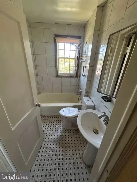 3586 Dudley Ave, Baltimore, MD 21213 photo 34