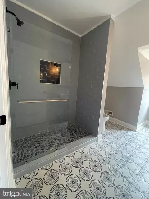 Bath - 2403 Garrison Blvd, Baltimore, MD 21216 photo 8 of 8