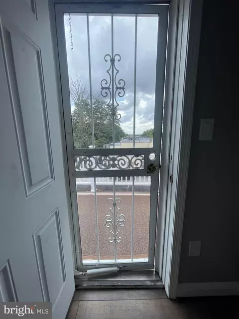 Entry Way - 2403 Garrison Blvd, Baltimore, MD 21216 photo 4 of 4