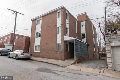 902 Arion Park Rd, Baltimore, MD 21229