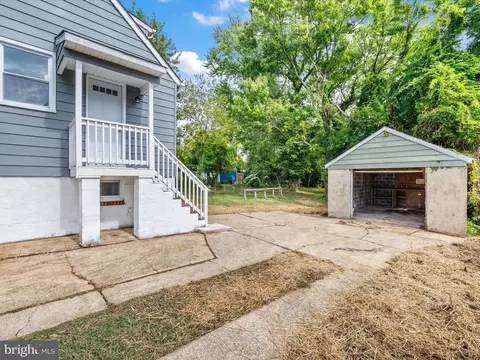 Exterior - 5107 Anthony Ave, Baltimore, MD 21206 photo 5 of 8