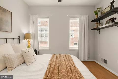 Bedroom - 545 E Gittings St, Baltimore, MD 21230 photo 2 of 5