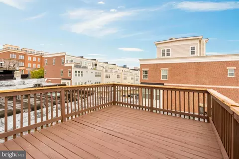 Exterior - 545 E Gittings St, Baltimore, MD 21230 photo 5 of 7