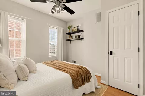 Bedroom - 545 E Gittings St, Baltimore, MD 21230 photo 3 of 5