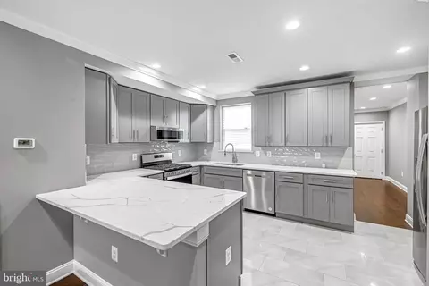 3717 Manchester Ave, Baltimore, MD 21215