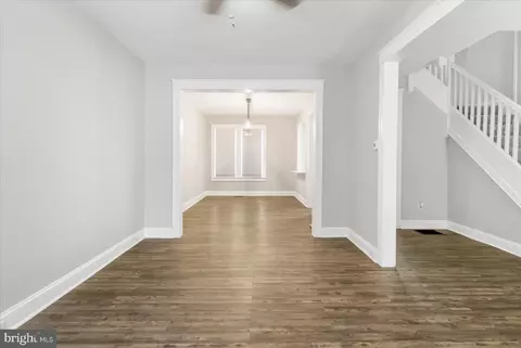 319 Lyndhurst St, Baltimore, MD 21229 photo 10