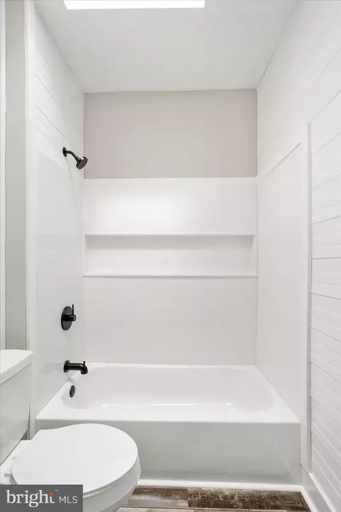 319 Lyndhurst St, Baltimore, MD 21229 photo 22