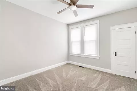 319 Lyndhurst St, Baltimore, MD 21229 photo 26
