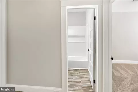 319 Lyndhurst St, Baltimore, MD 21229 photo 20