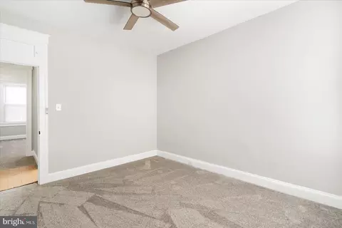 319 Lyndhurst St, Baltimore, MD 21229 photo 27