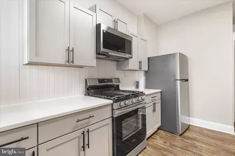 319 Lyndhurst St, Baltimore, MD 21229 photo 14