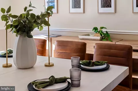 Dining - 5902 Meadowood Rd, Baltimore, MD 21212 photo 6 of 8