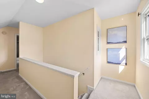 Entry Way - 5902 Meadowood Rd, Baltimore, MD 21212 photo 7 of 9