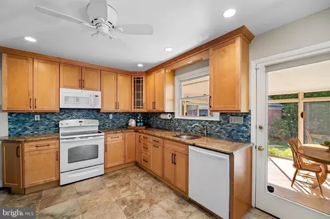 Kitchen - 5902 Meadowood Rd, Baltimore, MD 21212 photo 2 of 2