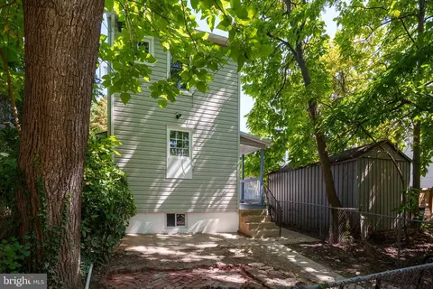 Exterior - 2817 Hamilton Ave, Baltimore, MD 21214 photo 8 of 8