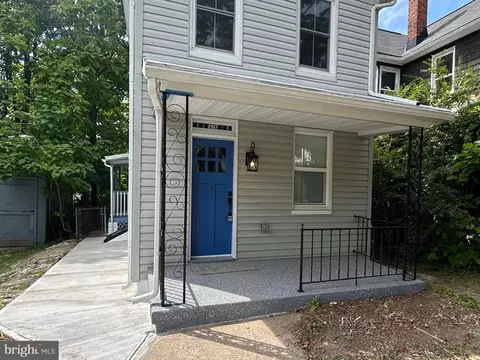 Exterior - 2817 Hamilton Ave, Baltimore, MD 21214 photo 2 of 8