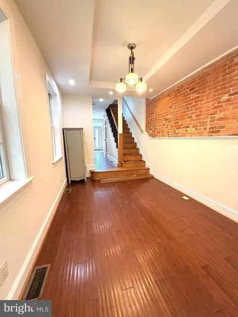 Entry Way - 2341 Eastern Ave, Baltimore, MD 21224 photo 1 of 8