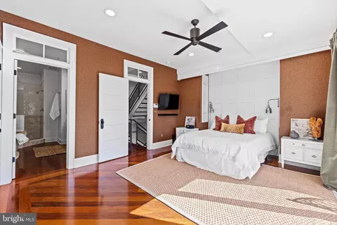Bedroom - 1713 Lancaster St, Baltimore, MD 21231 photo 3 of 8