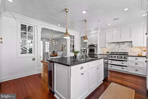 Kitchen - 1713 Lancaster St, Baltimore, MD 21231 photo 5 of 10