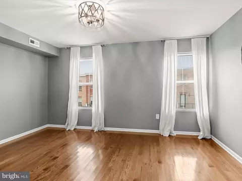 4620 Dillon Pl, Baltimore, MD 21224 photo 13