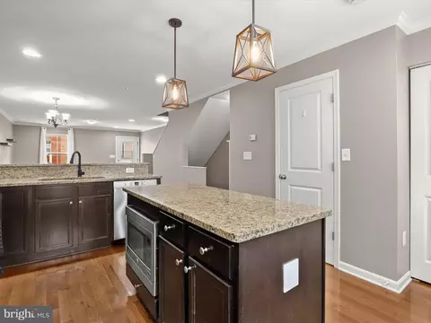 4620 Dillon Pl, Baltimore, MD 21224 photo 10