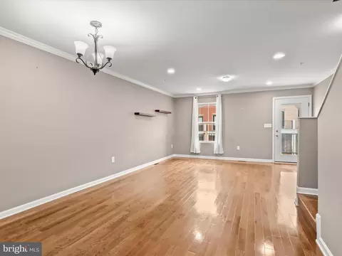 4620 Dillon Pl, Baltimore, MD 21224 photo 4