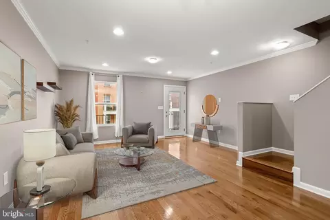 4620 Dillon Pl, Baltimore, MD 21224