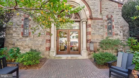 1100 N Calvert St #2, Baltimore, MD 21202 photo 2