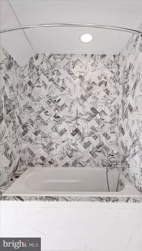 1100 N Calvert St #2, Baltimore, MD 21202 photo 25