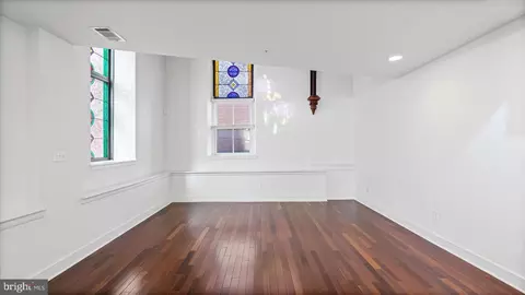 1100 N Calvert St #2, Baltimore, MD 21202 photo 11
