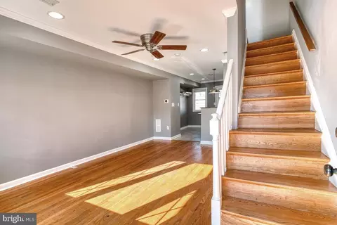Entry Way - 340 Gusryan St, Baltimore, MD 21224 photo 2 of 6