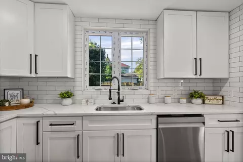 Kitchen - 3417 Springdale Ave, Baltimore, MD 21216 photo 7 of 8