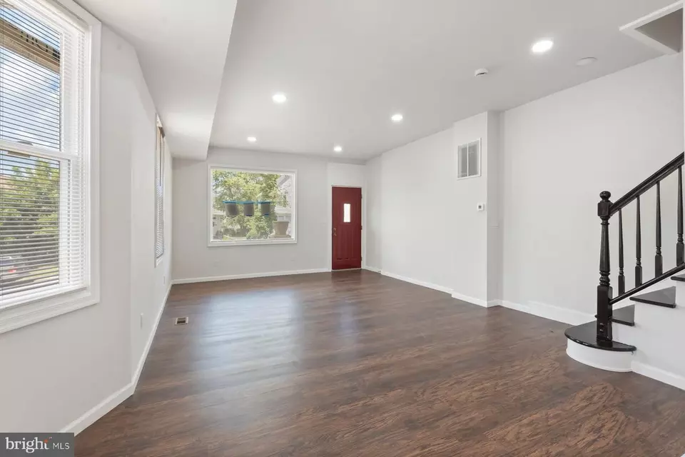 Living - 4211 Raspe Ave, Baltimore, MD 21206 photo 2 of 2