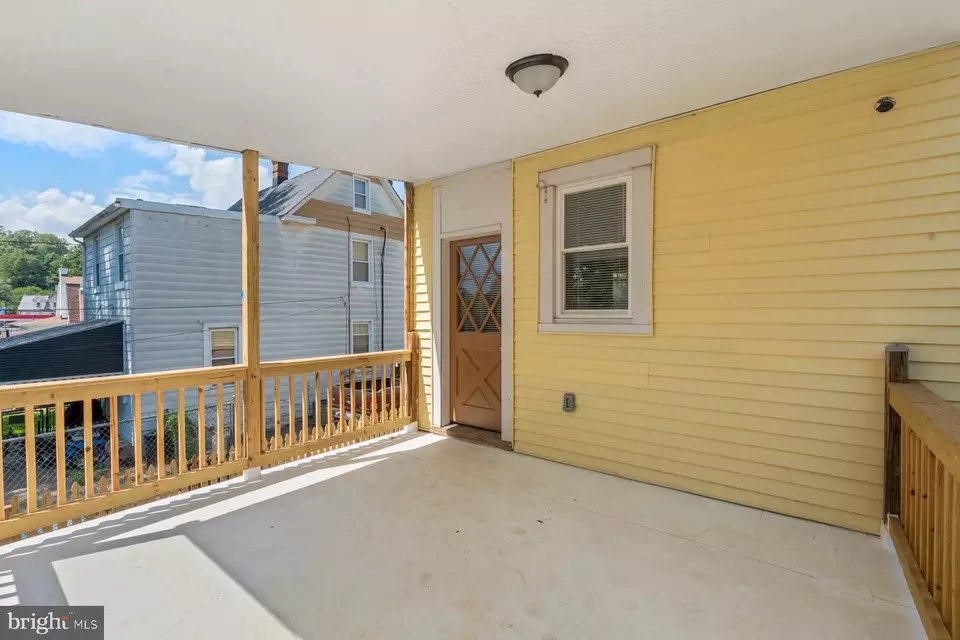 Exterior - 4211 Raspe Ave, Baltimore, MD 21206 photo 7 of 7