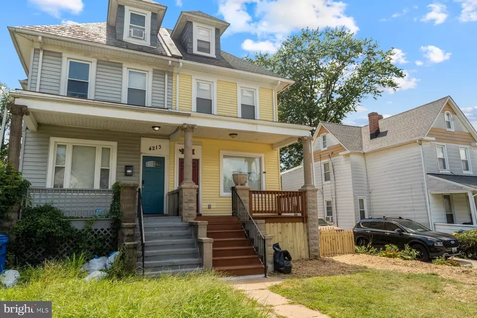 Exterior - 4211 Raspe Ave, Baltimore, MD 21206 photo 2 of 7