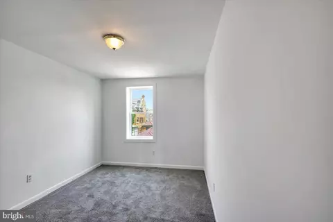 Bedroom - 2511 Madison Ave, Baltimore, MD 21217 photo 1 of 2