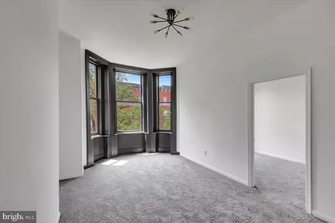 Living - 2511 Madison Ave, Baltimore, MD 21217 photo 2 of 4
