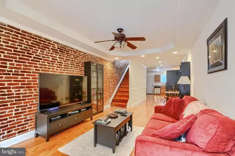 35 N Linwood Ave, Baltimore, MD 21224