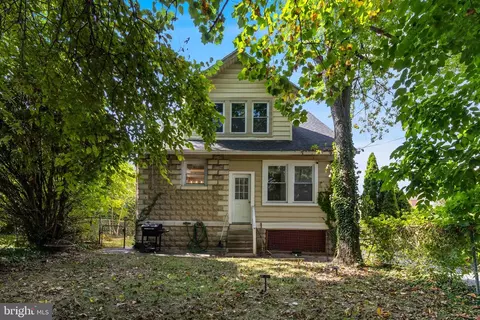 Exterior - 3812 Echodale Ave, Baltimore, MD 21206 photo 5 of 7