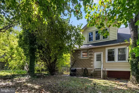 Exterior - 3812 Echodale Ave, Baltimore, MD 21206 photo 4 of 7