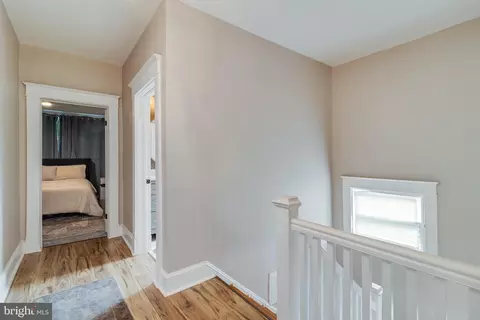 Entry Way - 3812 Echodale Ave, Baltimore, MD 21206 photo 1 of 4