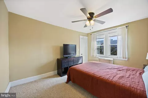 Bedroom - 4105 W Overlea, Baltimore, MD 21206 photo 2 of 5