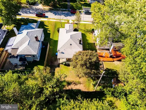 View/Area - 3202 Cedarhurst Rd, Baltimore, MD 21214 photo 1 of 4